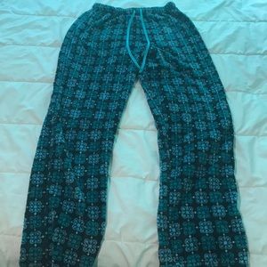 Noire flower PJ bottoms 🦋